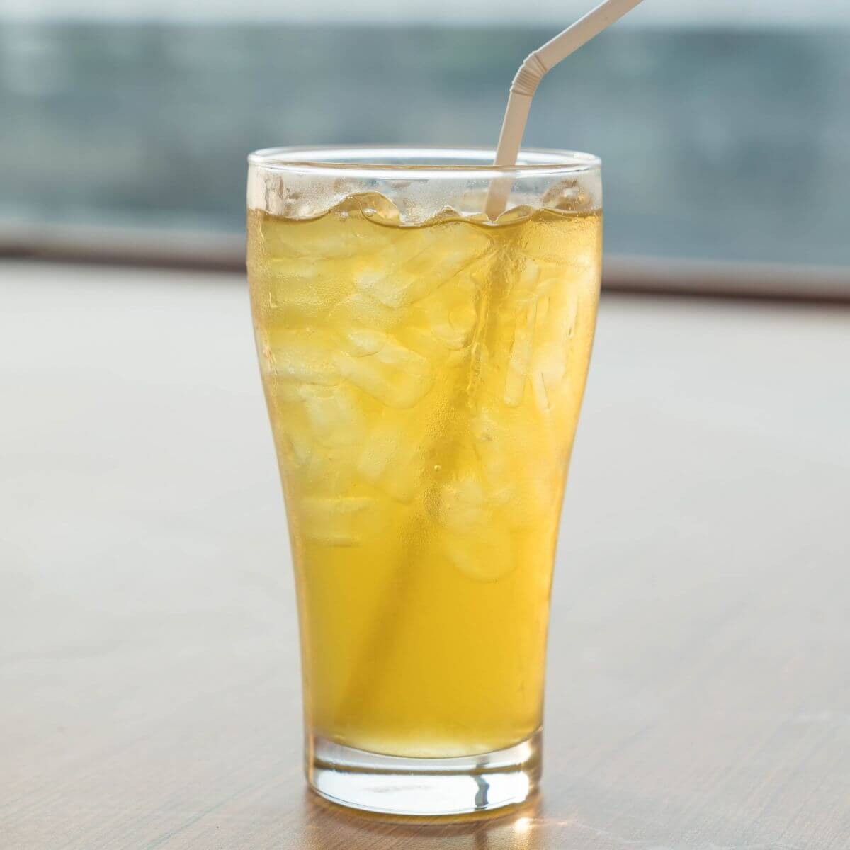 Cristaline Tropical 24 Bouteilles 1-5L Cristaline Tropical 24 Bouteilles 1-5L