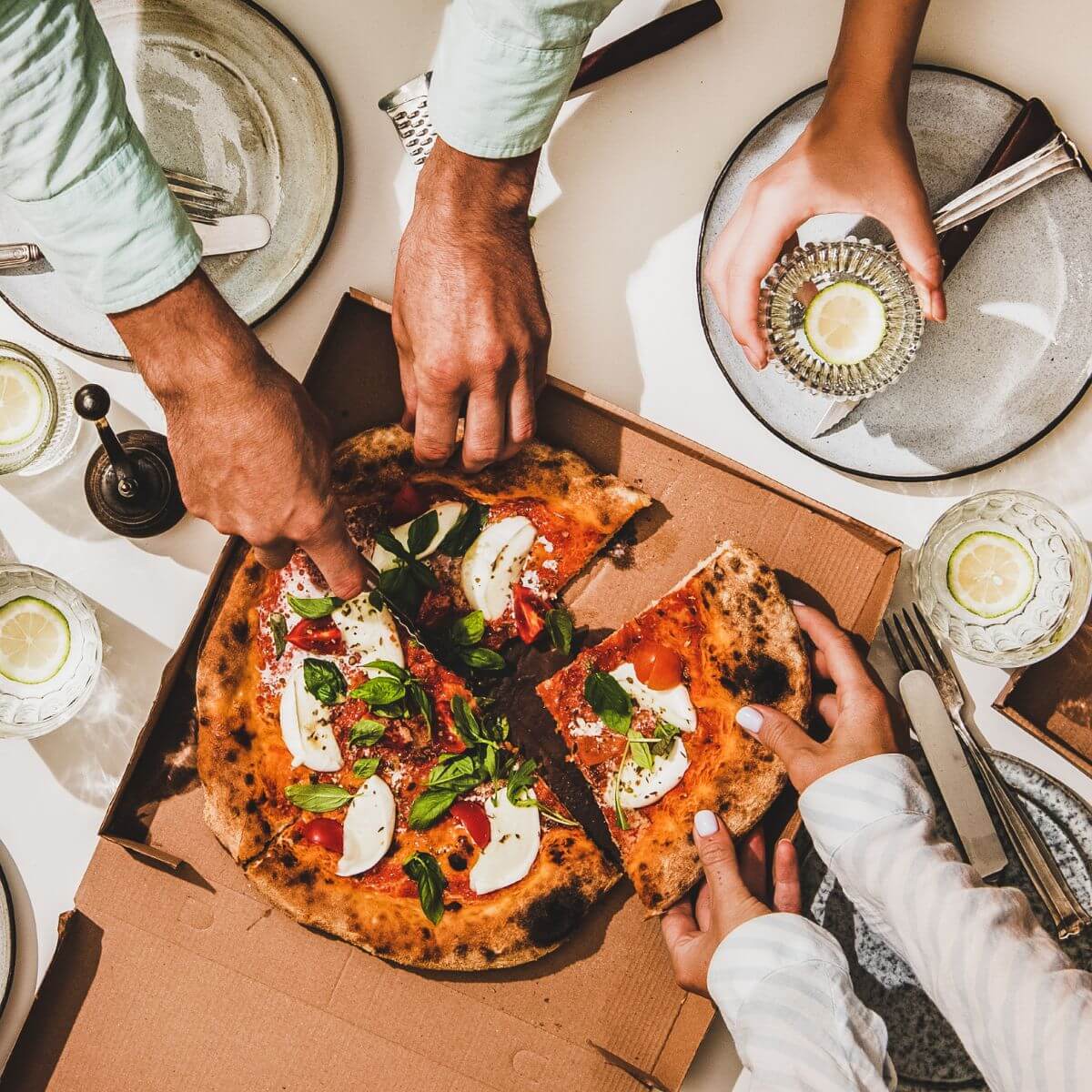 Salamarket Boîte pizza « Delicious » – Taille 31 cm