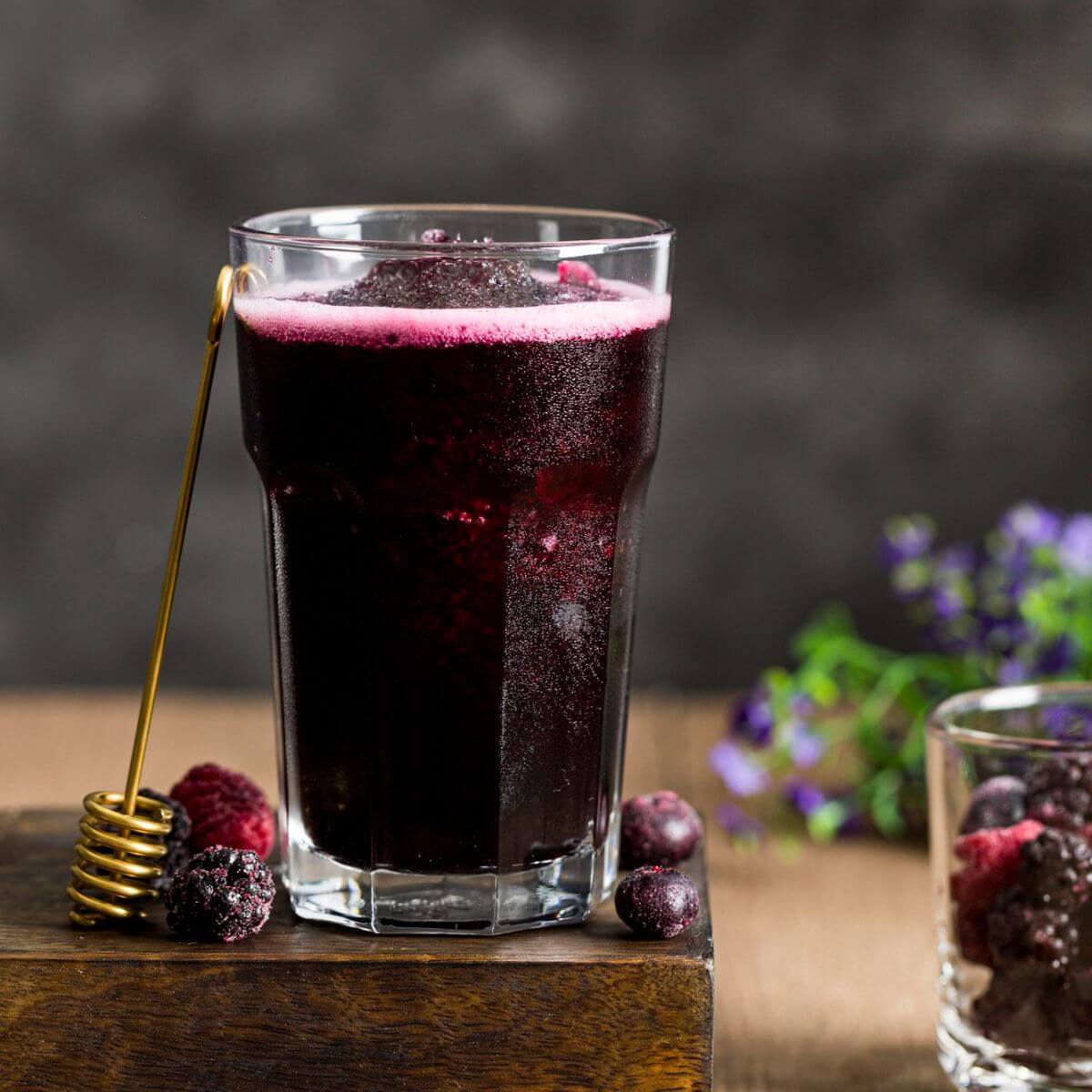 Oasis Pomme cassis framboise 24 Canettes 33cL Oasis Pomme cassis framboise 24 Canettes 33cL